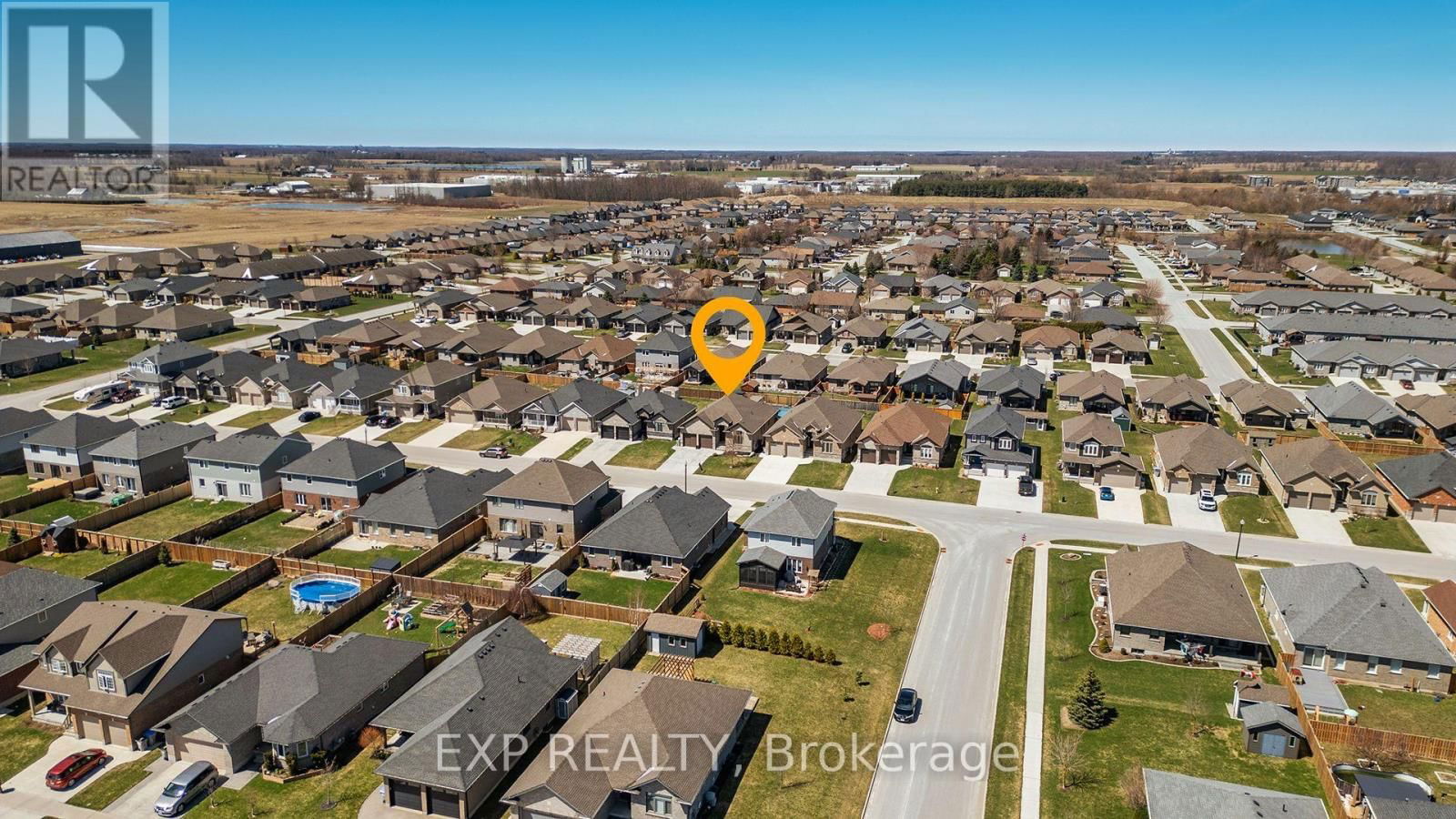 86 FORBES CRESCENT Image 45