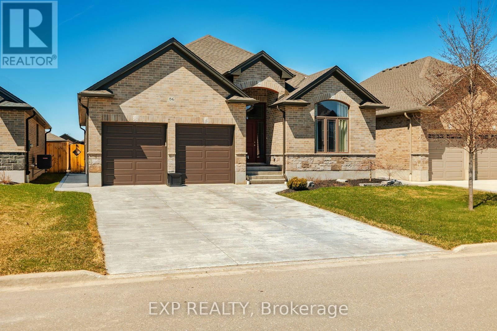86 FORBES CRESCENT Image 50