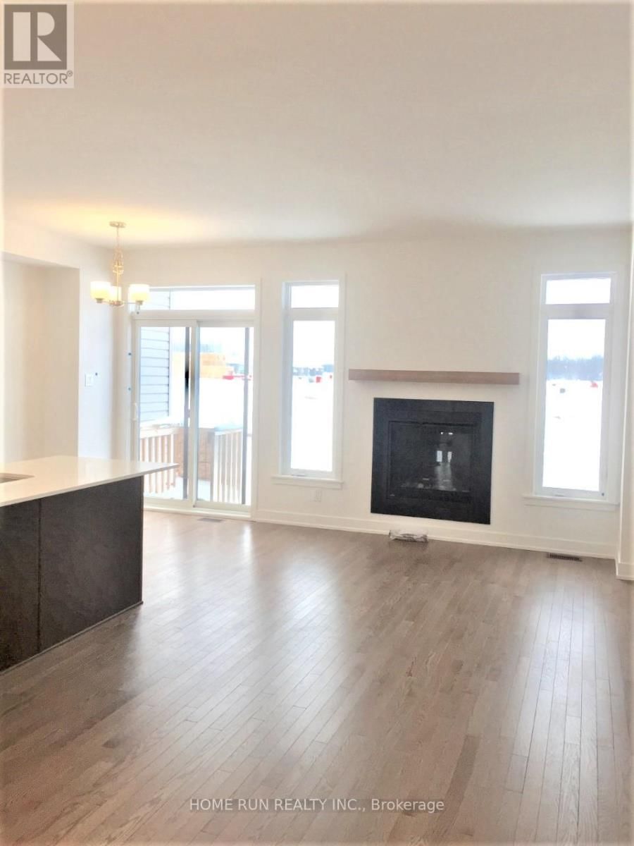 940 BRIAN GOOD AVENUE Image 4