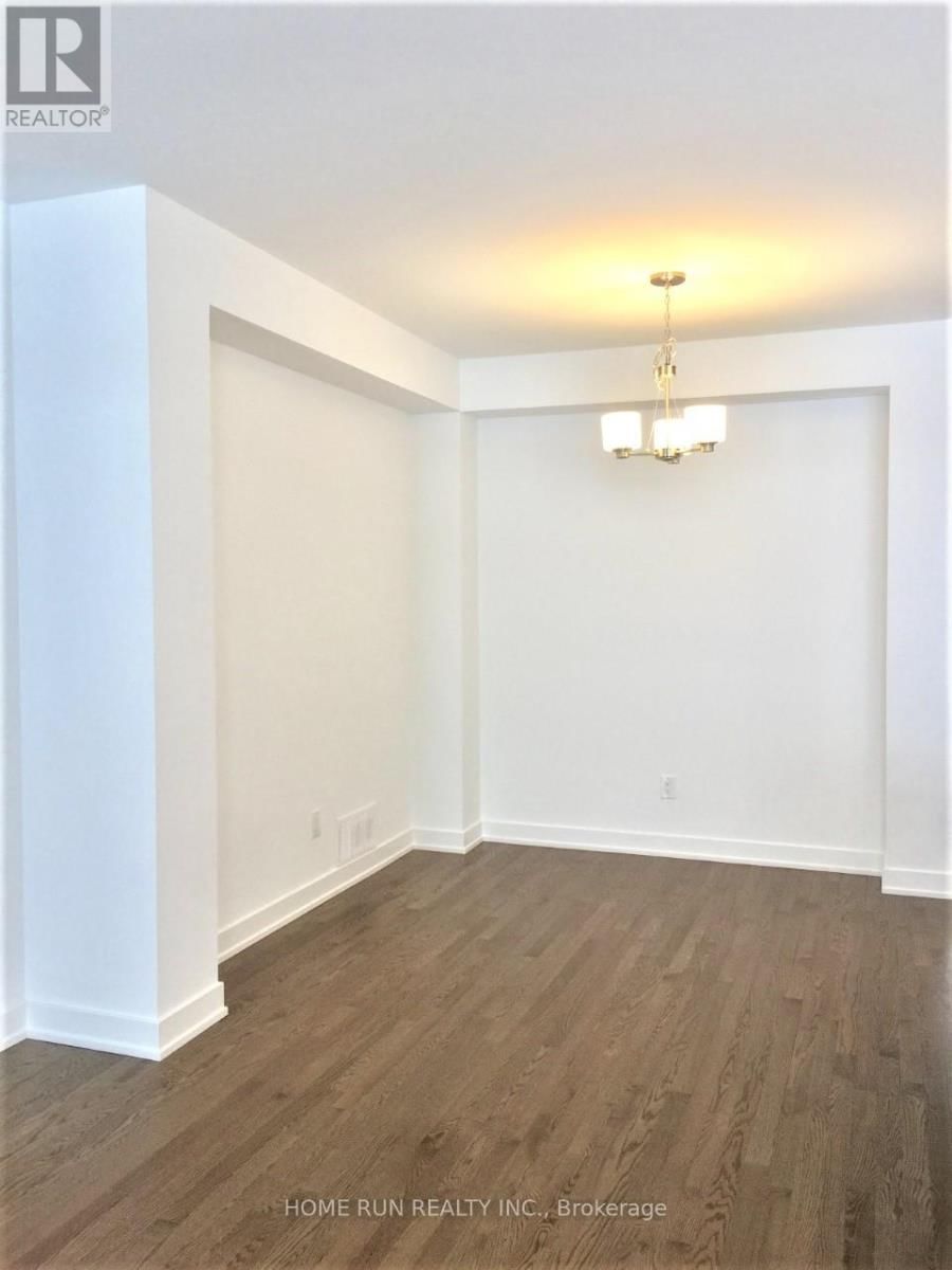 940 BRIAN GOOD AVENUE Image 6