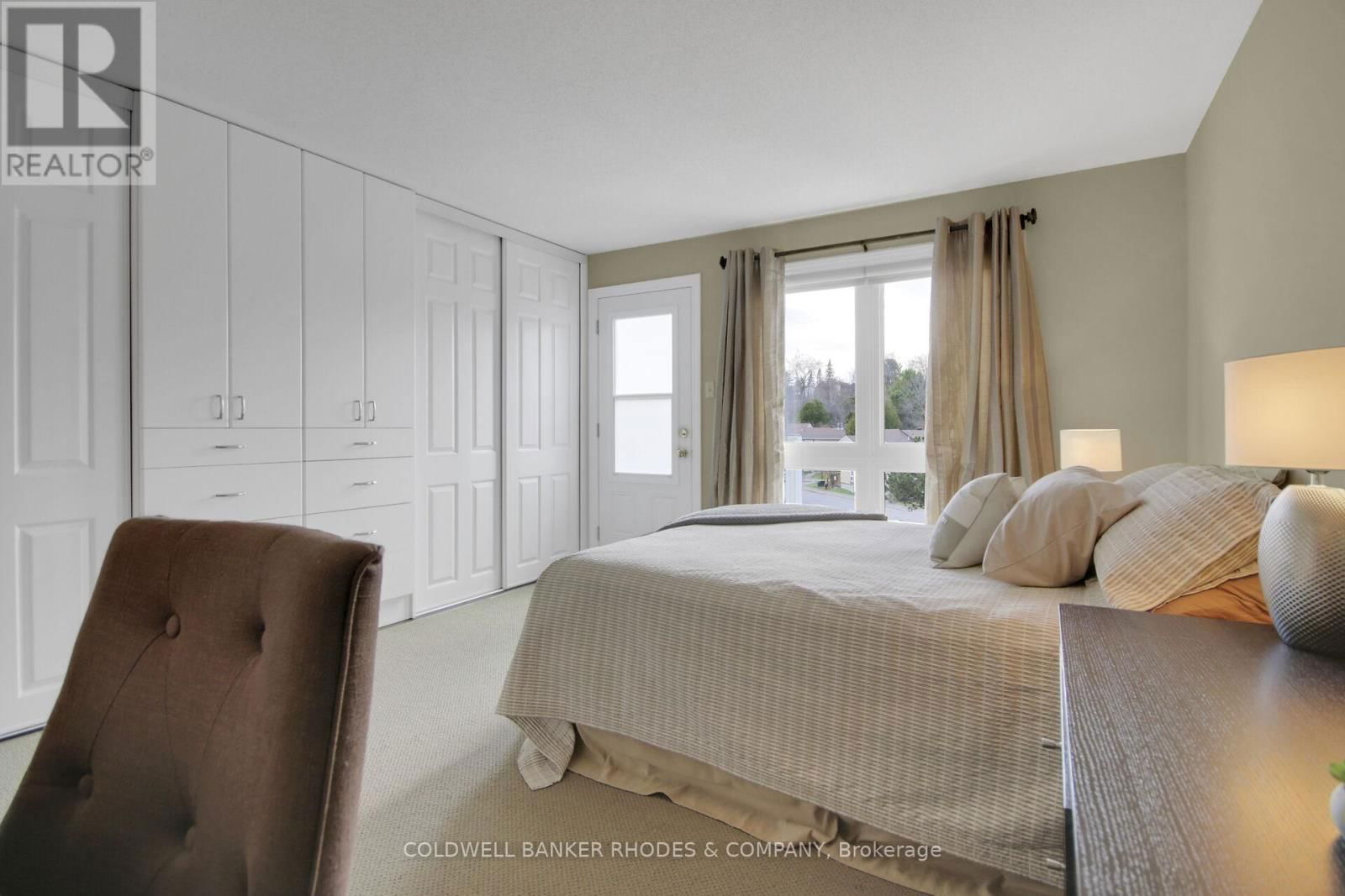 1648 LOCKSLEY LANE Image 24