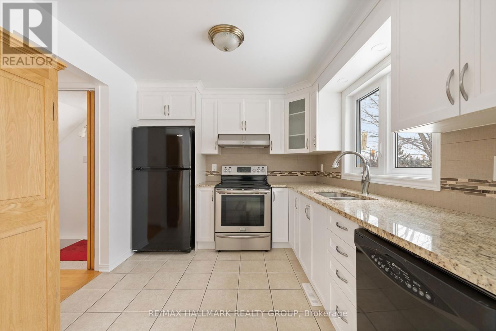 207 PARK GROVE DRIVE Image 15