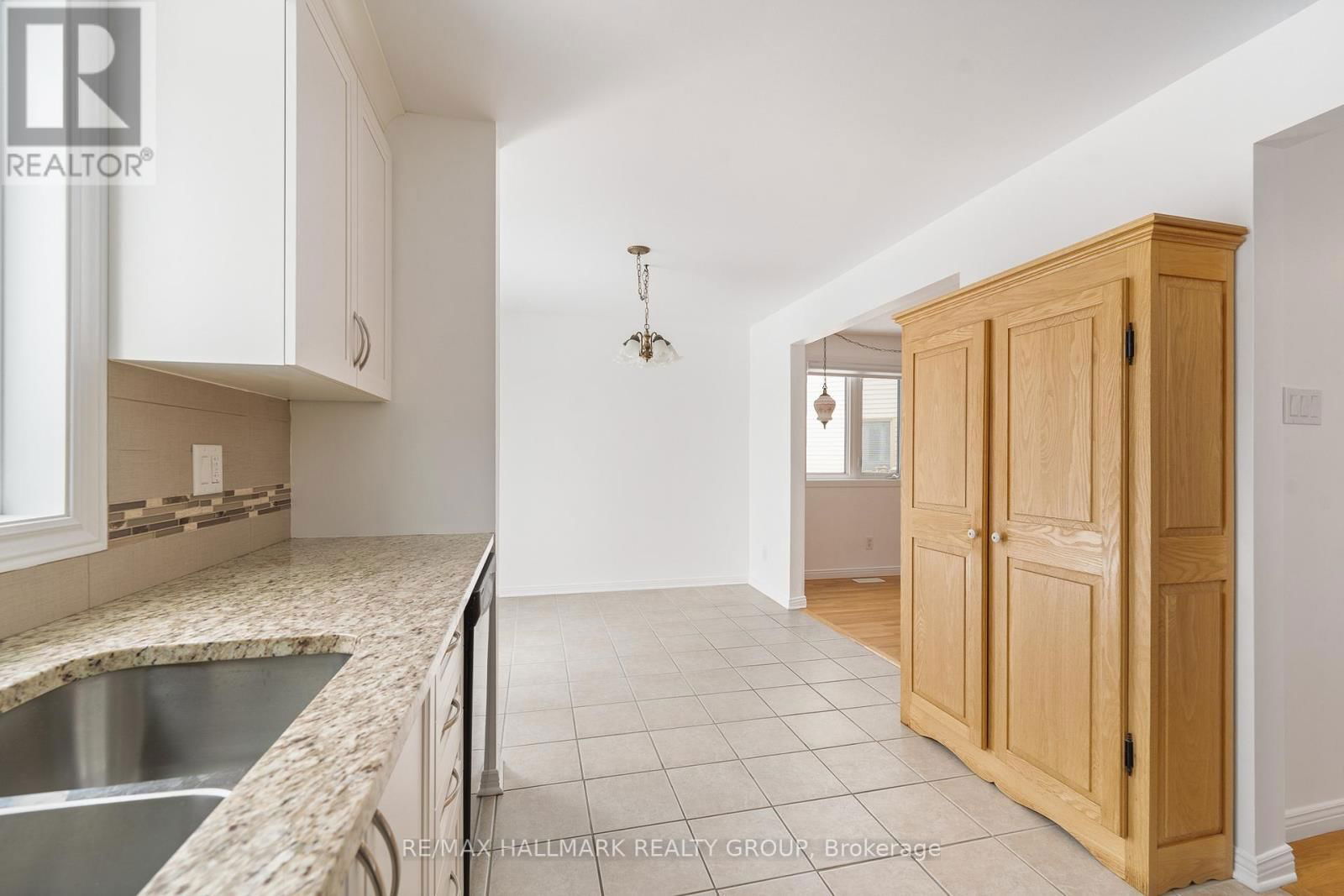 207 PARK GROVE DRIVE Image 17