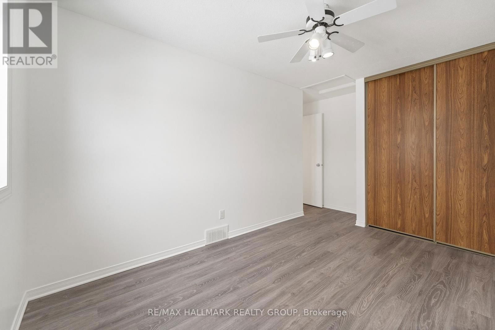 207 PARK GROVE DRIVE Image 28