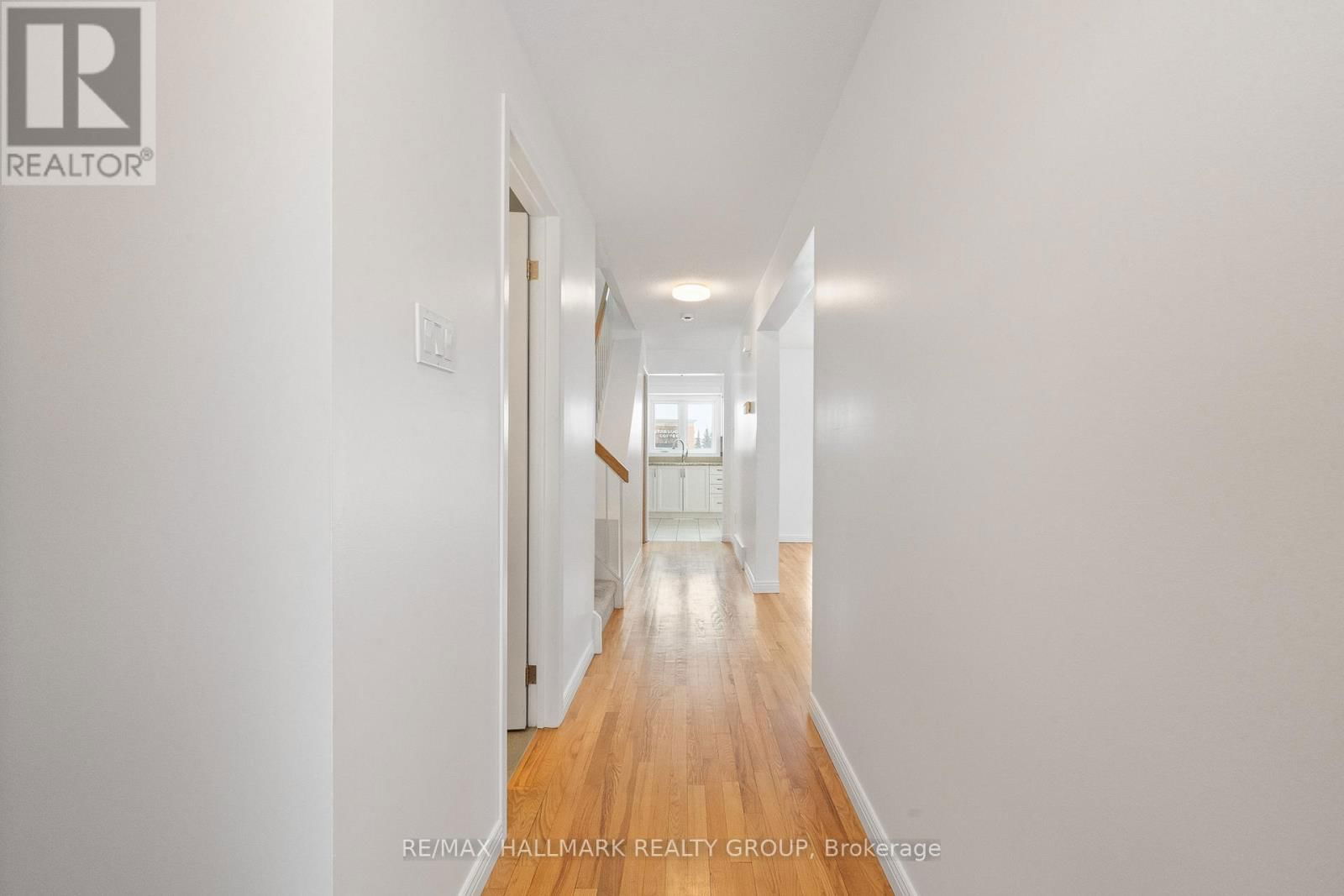 207 PARK GROVE DRIVE Image 3