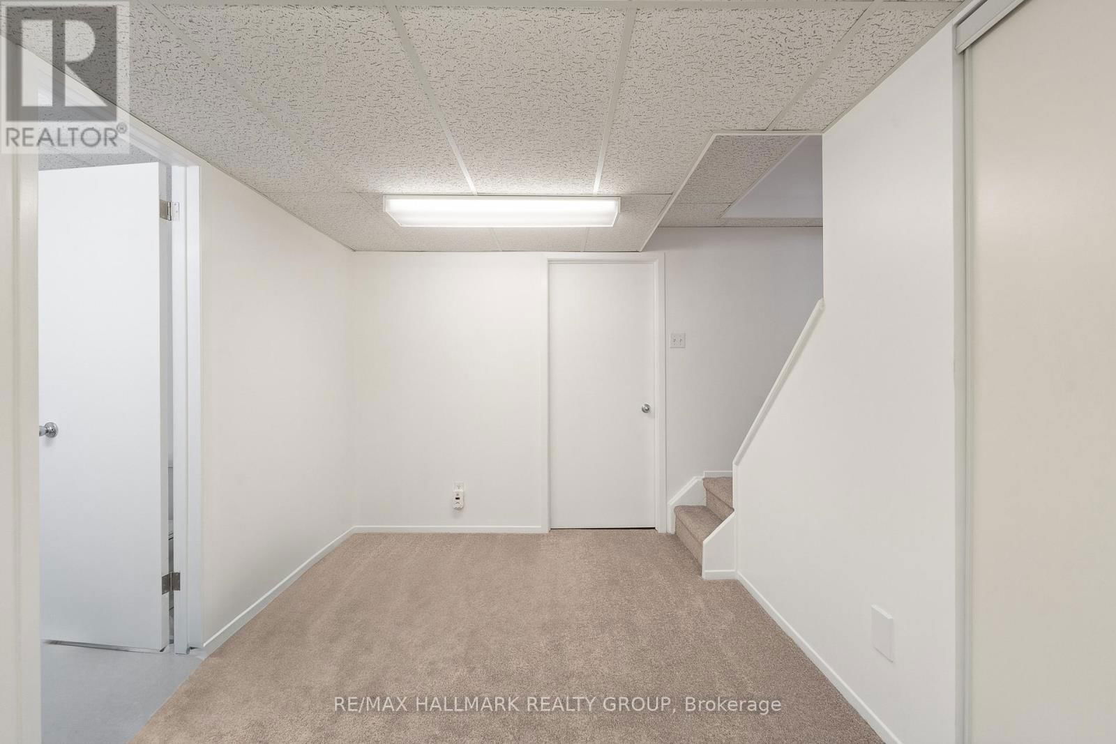 207 PARK GROVE DRIVE Image 34
