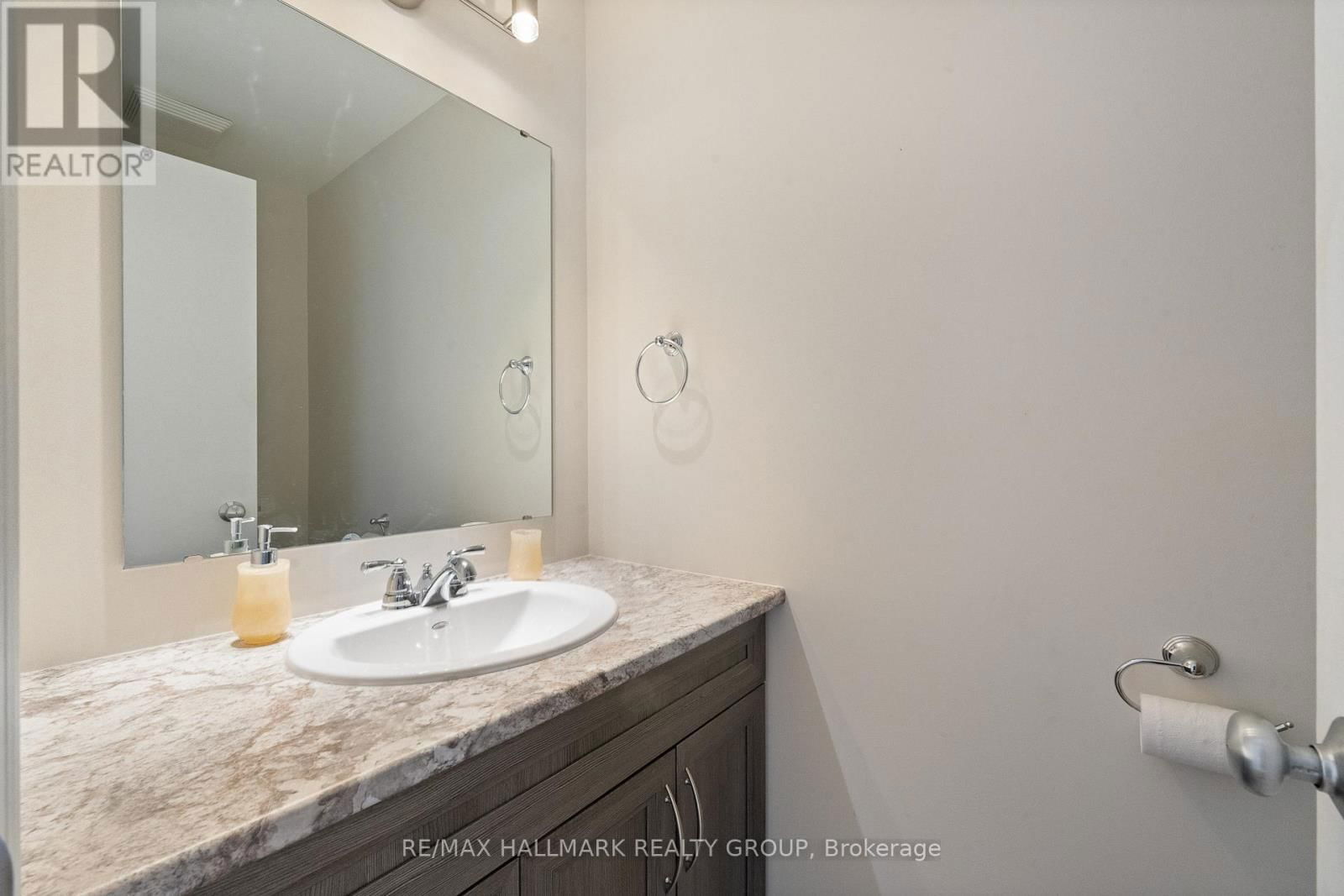 207 PARK GROVE DRIVE Image 4