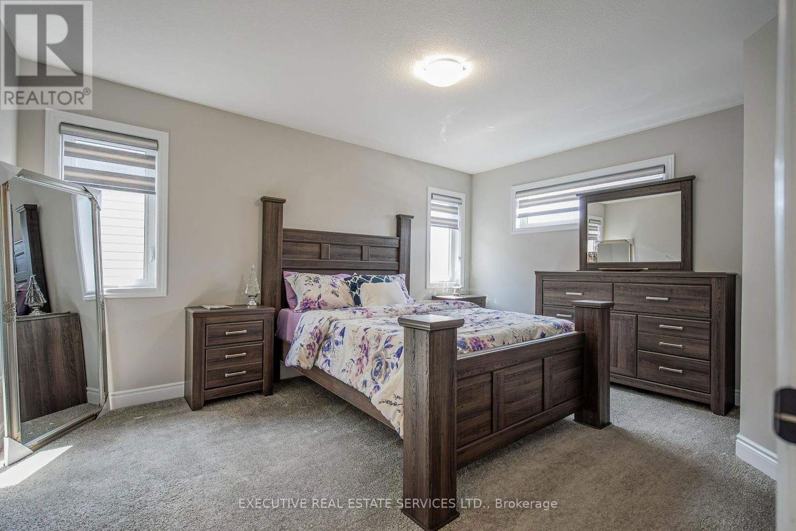 337 MASTERS DRIVE Image 24