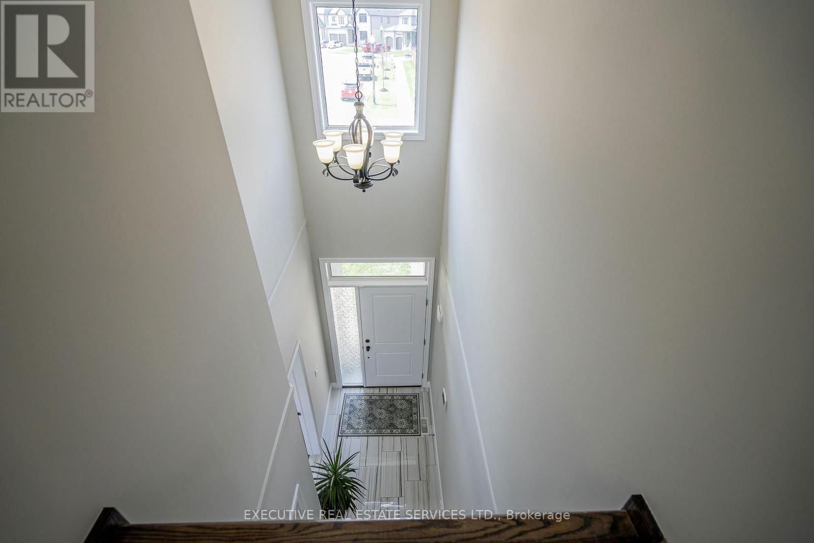 337 MASTERS DRIVE Image 5