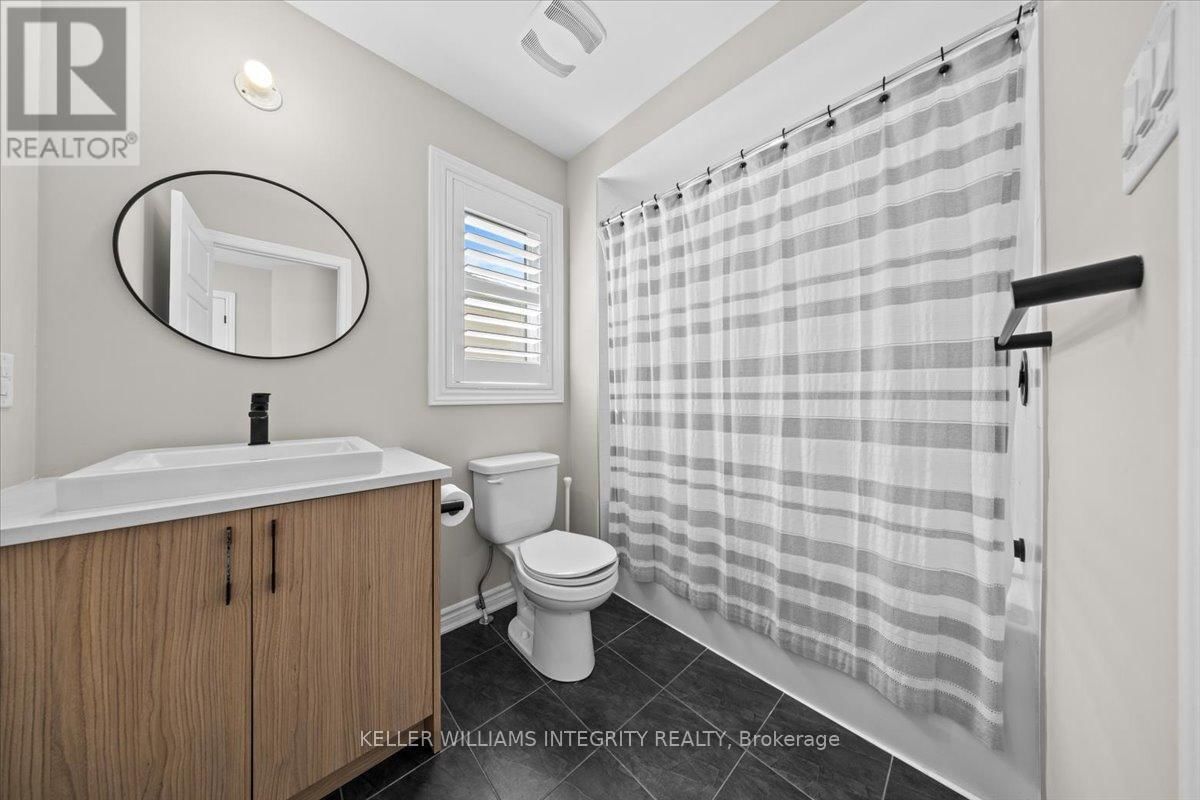 355 CROSSWAY TERRACE Image 26