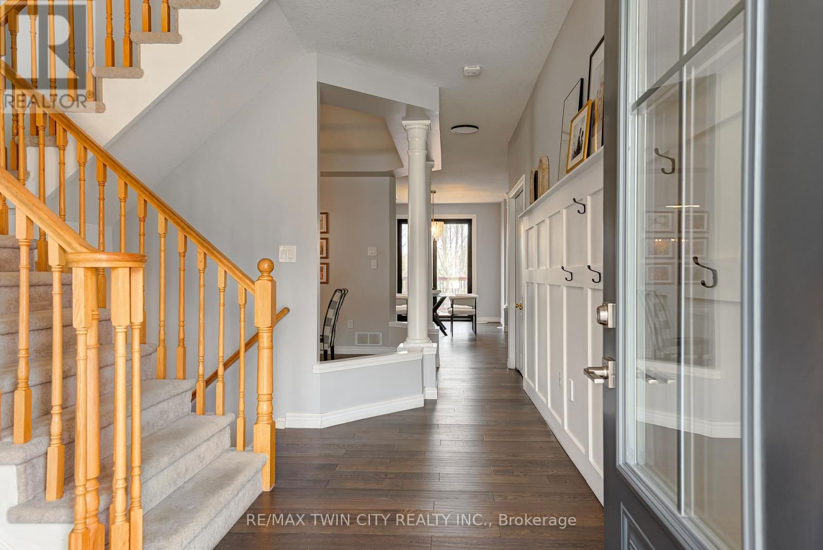 566 WINTERBURG WALK Image 7