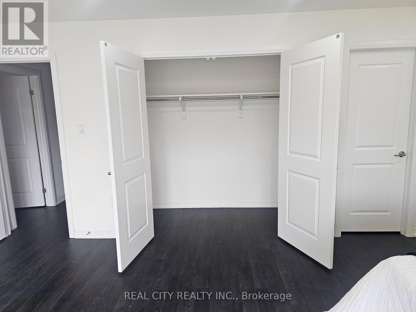 6 SHERRILL AVENUE Image 30