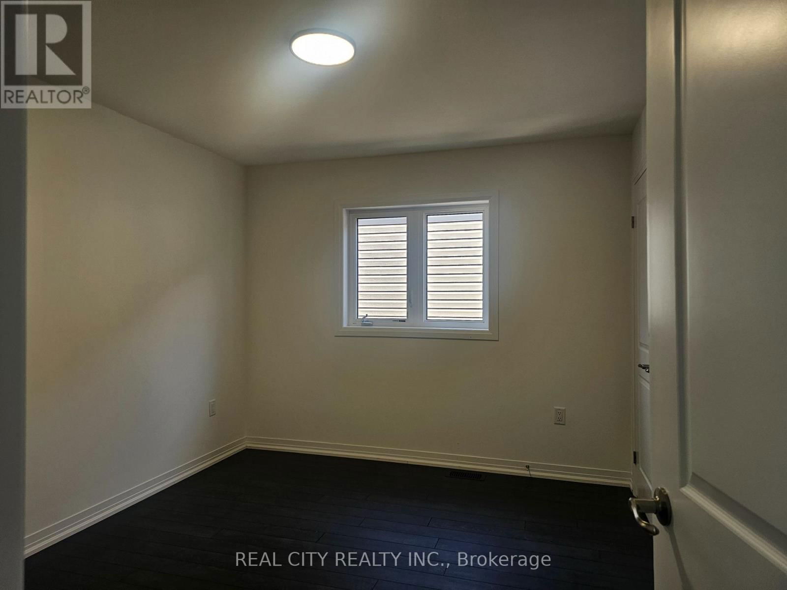 6 SHERRILL AVENUE Image 32