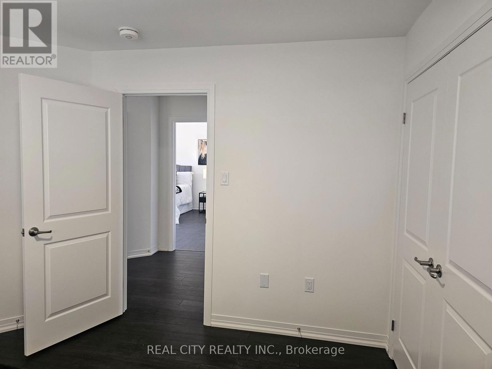6 SHERRILL AVENUE Image 34