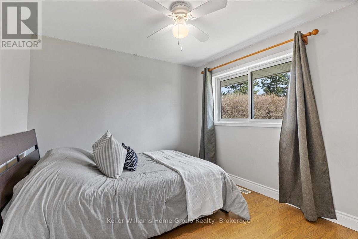 229 KENNETH AVENUE Image 17