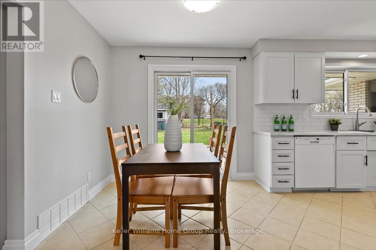 229 KENNETH AVENUE Image 8