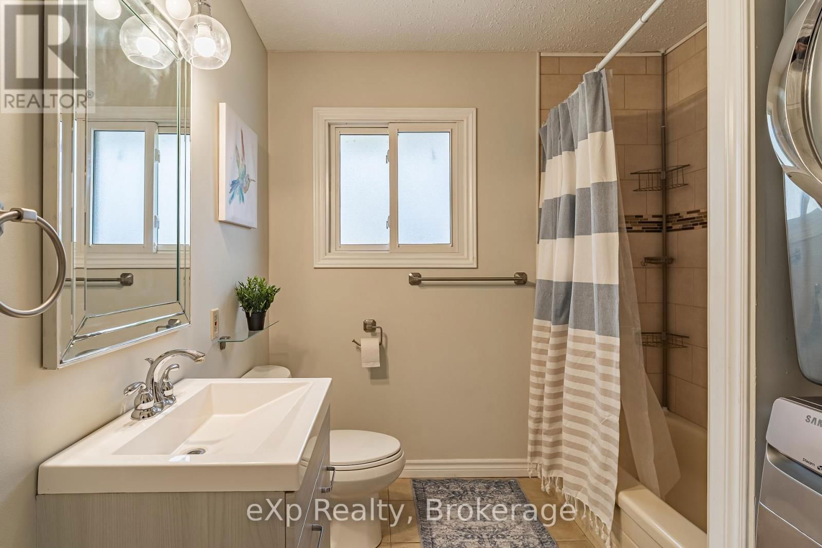 15 MAPLEPORT CRESCENT Image 14