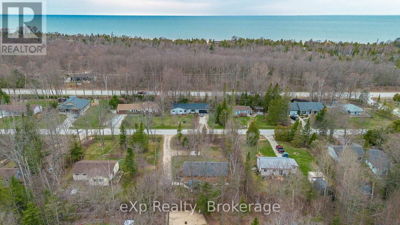 15 MAPLEPORT CRESCENT Image 24