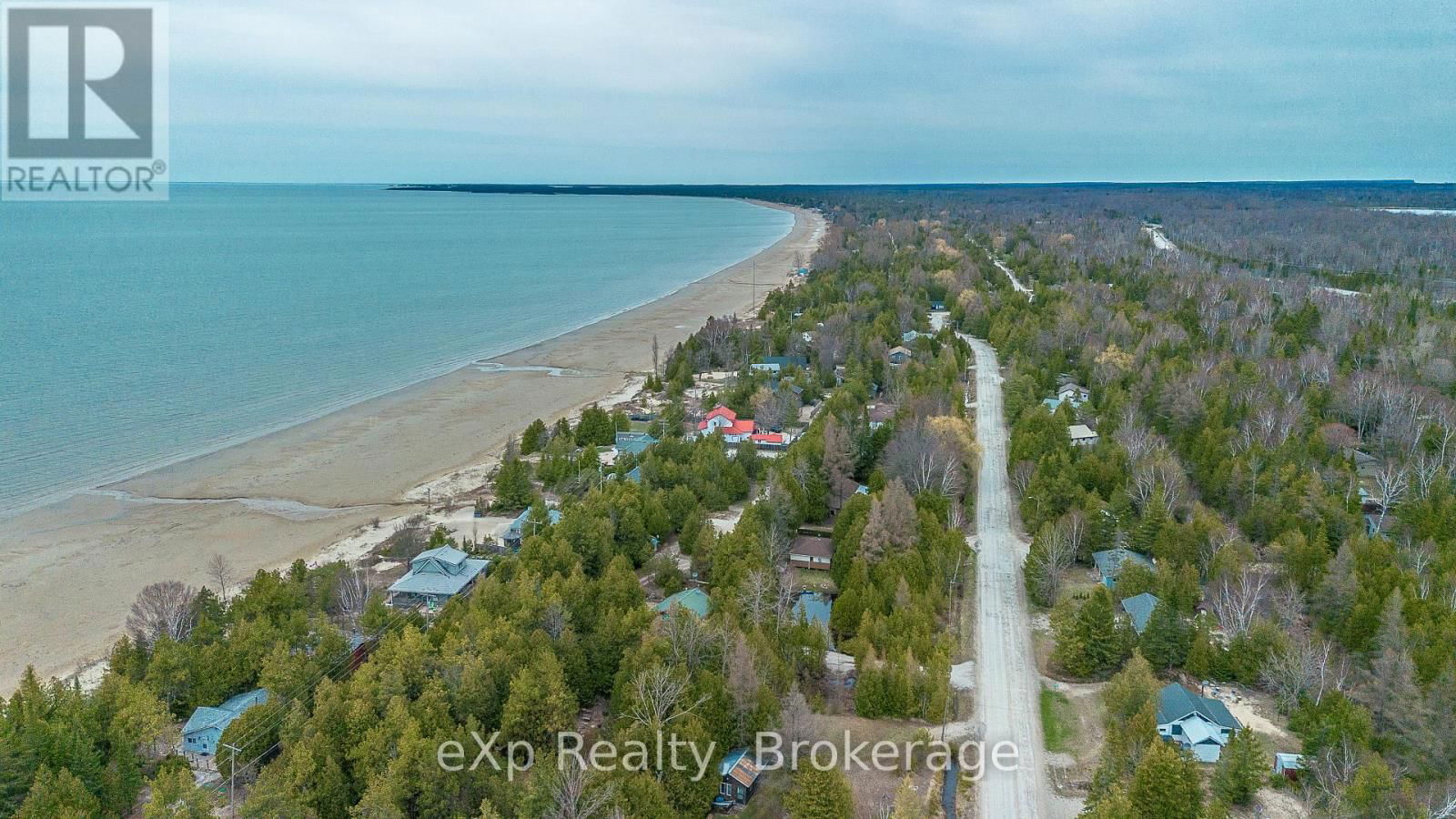15 MAPLEPORT CRESCENT Image 26