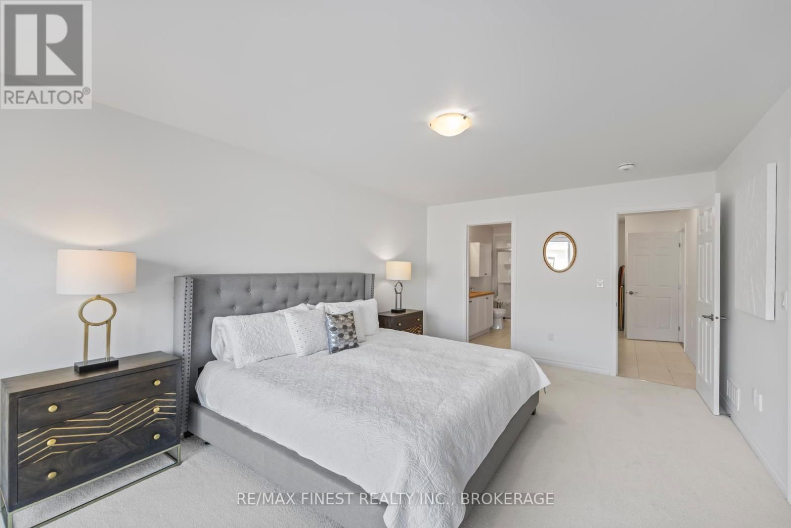 460 COUNTRY CLUB DRIVE Image 13