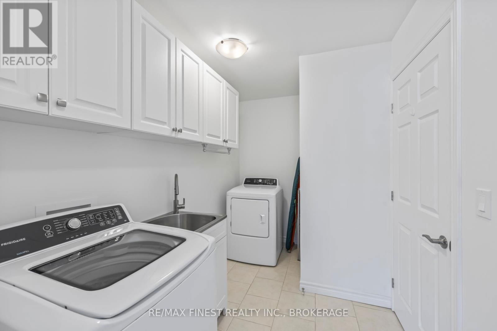 460 COUNTRY CLUB DRIVE Image 15
