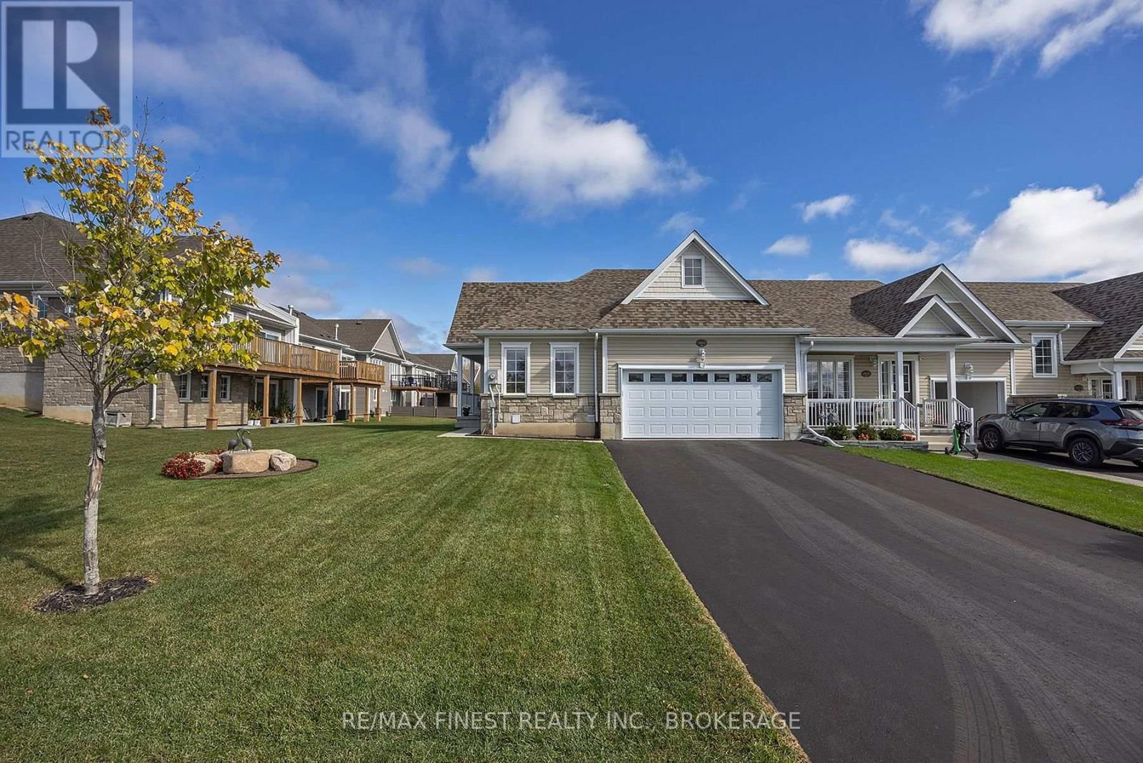 460 COUNTRY CLUB DRIVE Image 2