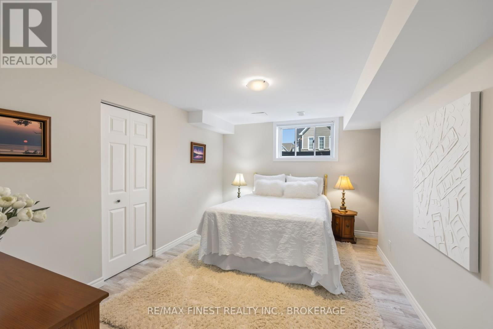 460 COUNTRY CLUB DRIVE Image 35