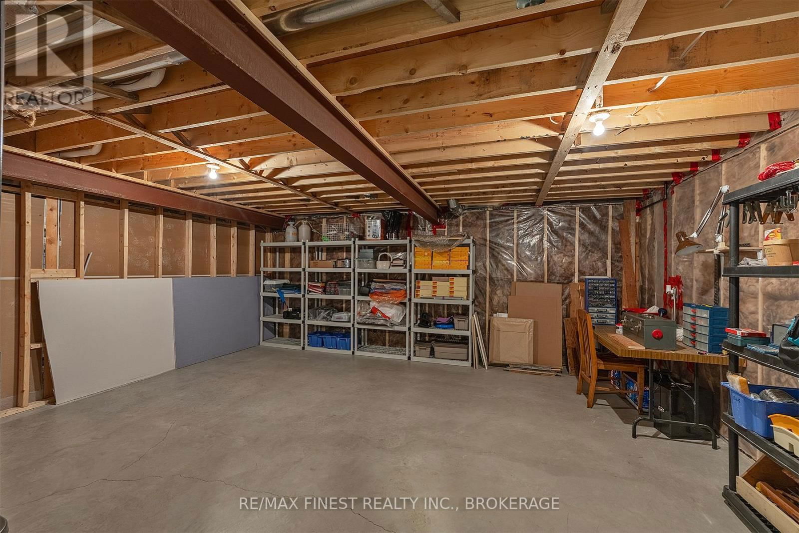 460 COUNTRY CLUB DRIVE Image 39