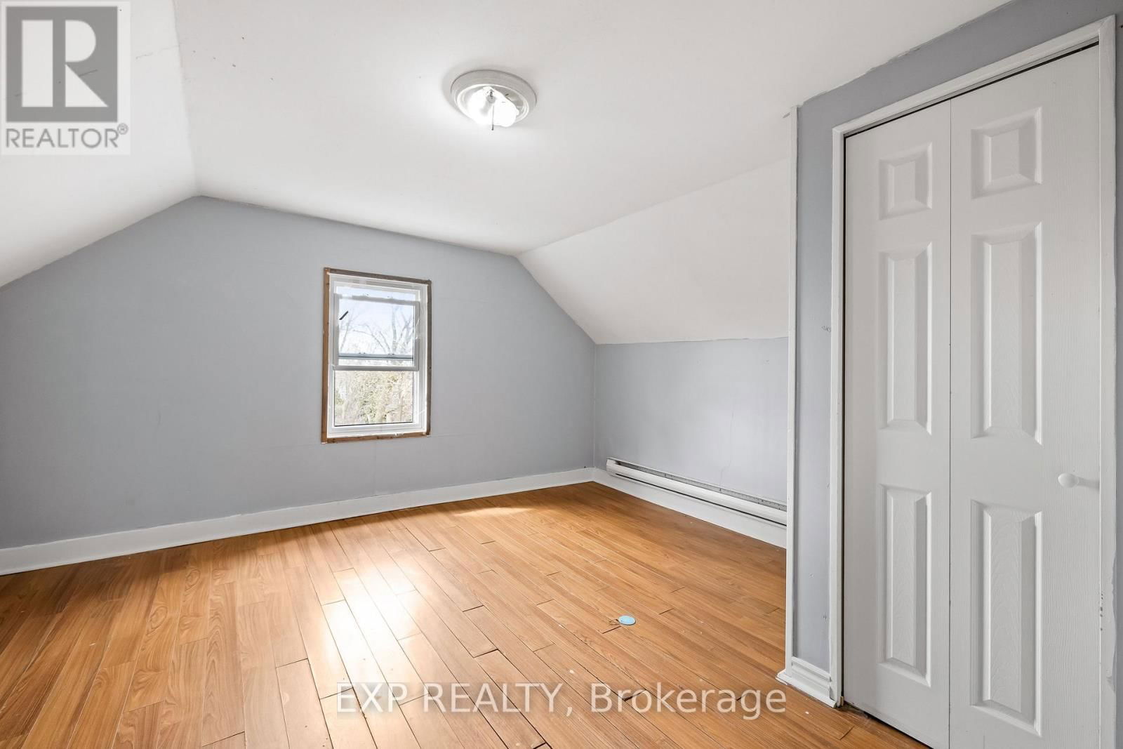 337 LONDON STREET Image 22