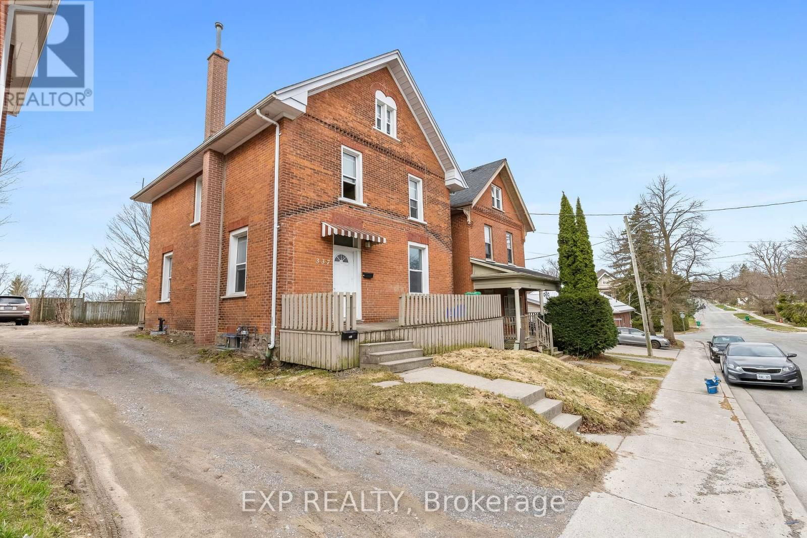 337 LONDON STREET Image 8