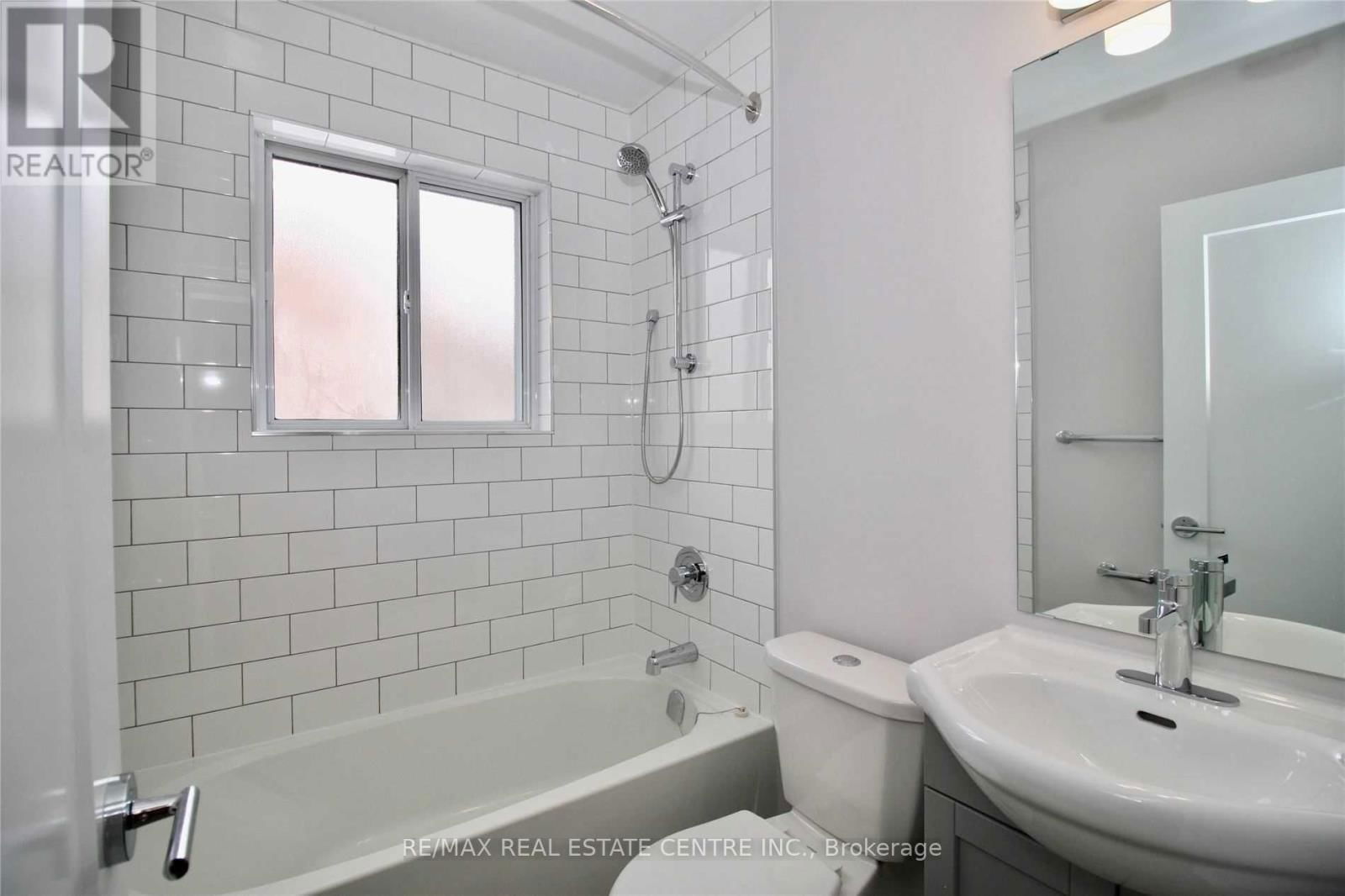 6 - 424 ARGYLE STREET Image 18