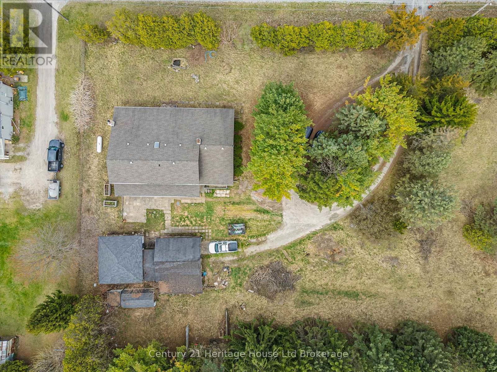 47 59 HIGHWAY Image 45