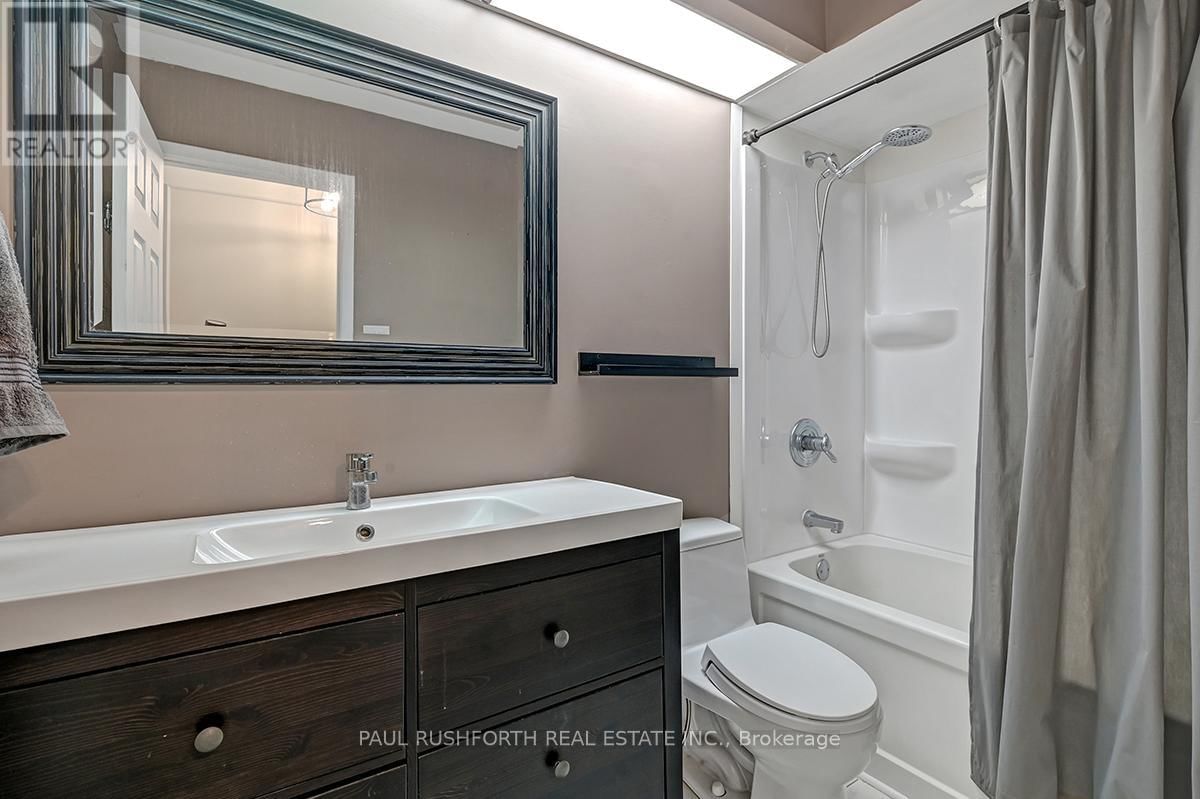 240 EQUESTRIAN DRIVE Image 26