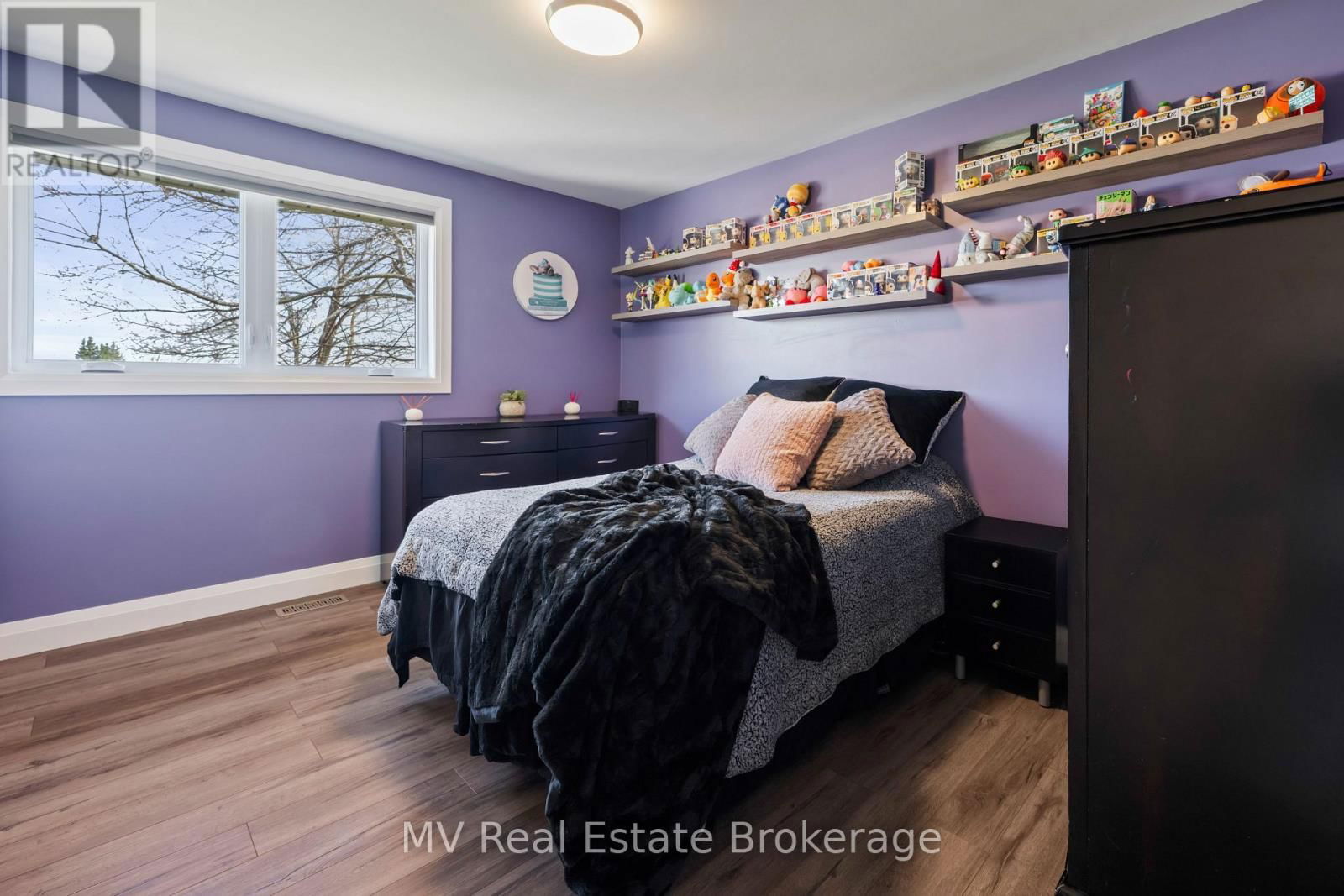8378 WELLINGTON ROAD 22 Image 14