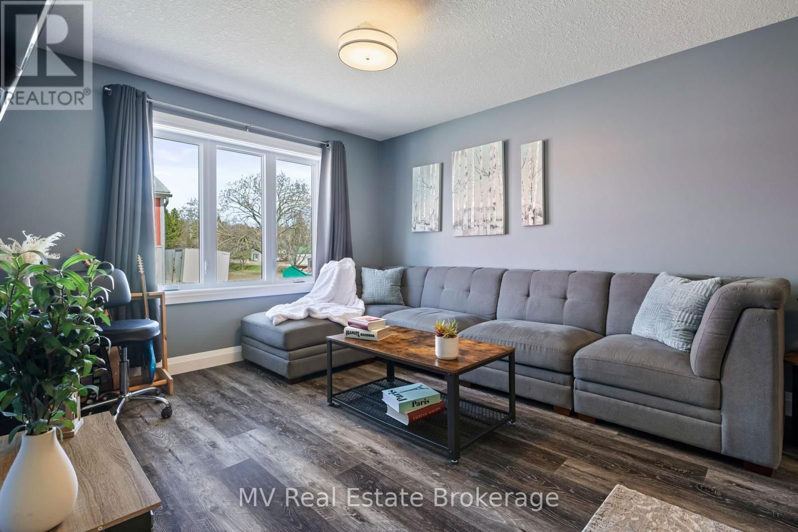 8378 WELLINGTON ROAD 22 Image 21