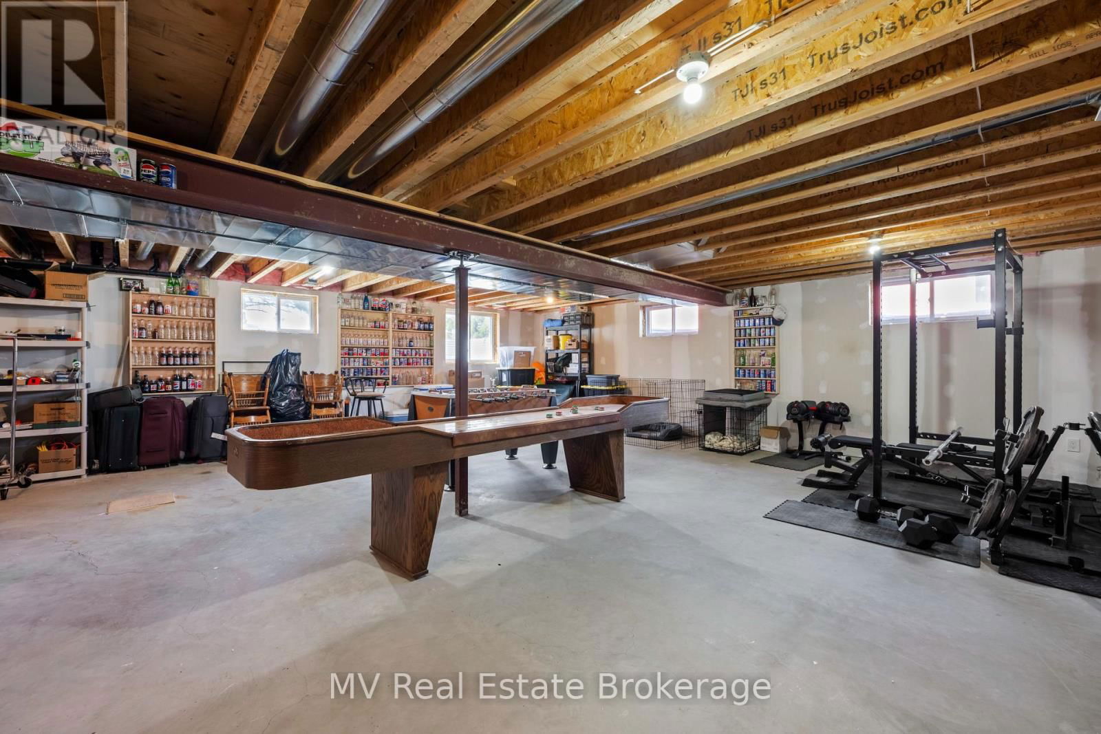 8378 WELLINGTON ROAD 22 Image 36