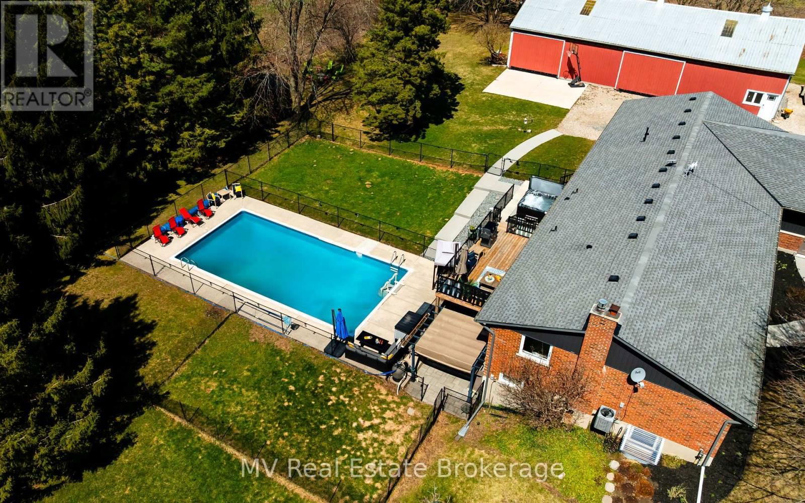 8378 WELLINGTON ROAD 22 Image 4