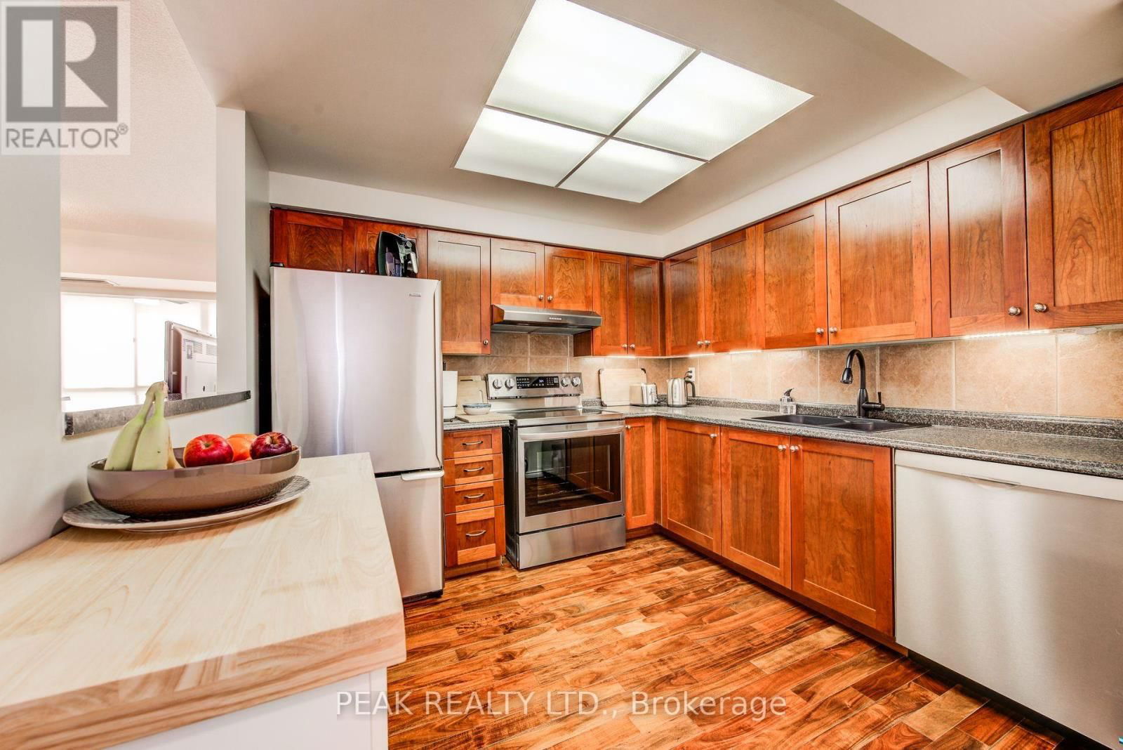 509 - 265 WESTCOURT PLACE Image 6