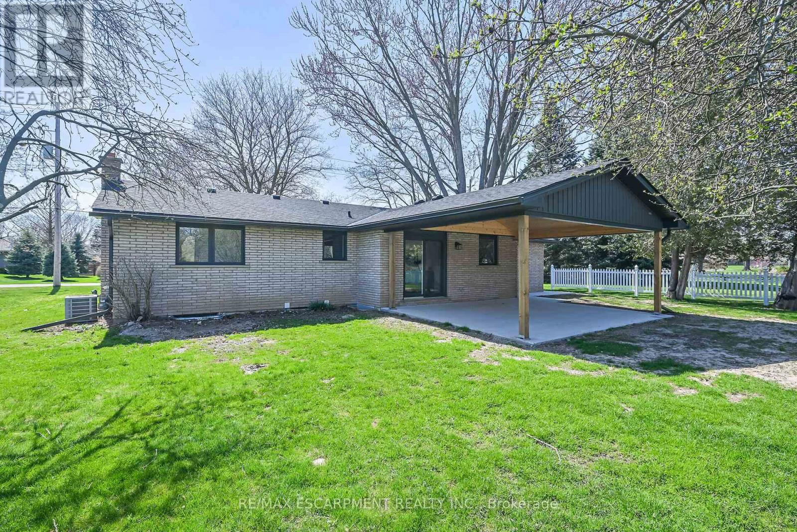 4 RYERSE CRESCENT Image 2