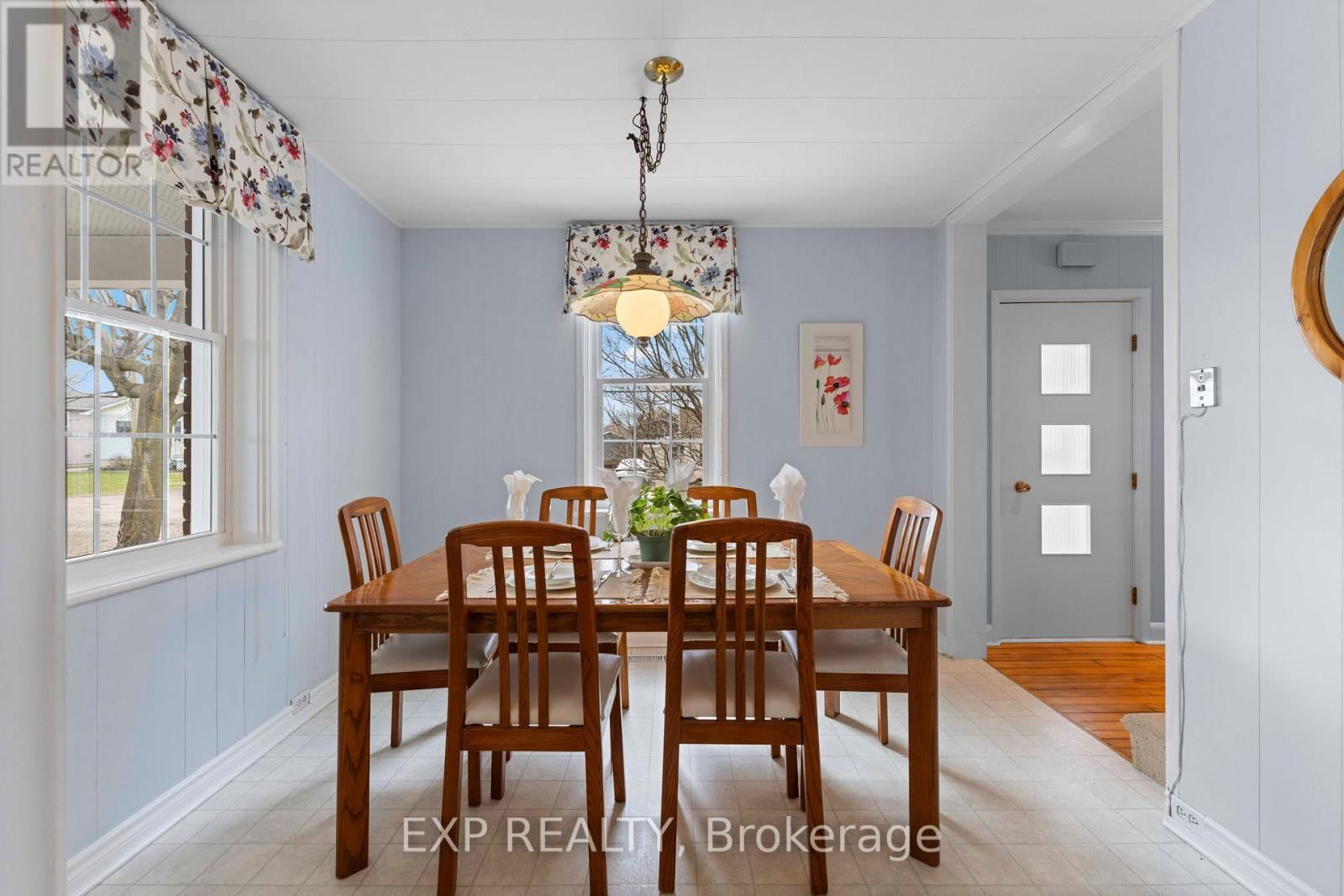 703 SEVENTH STREET Image 13