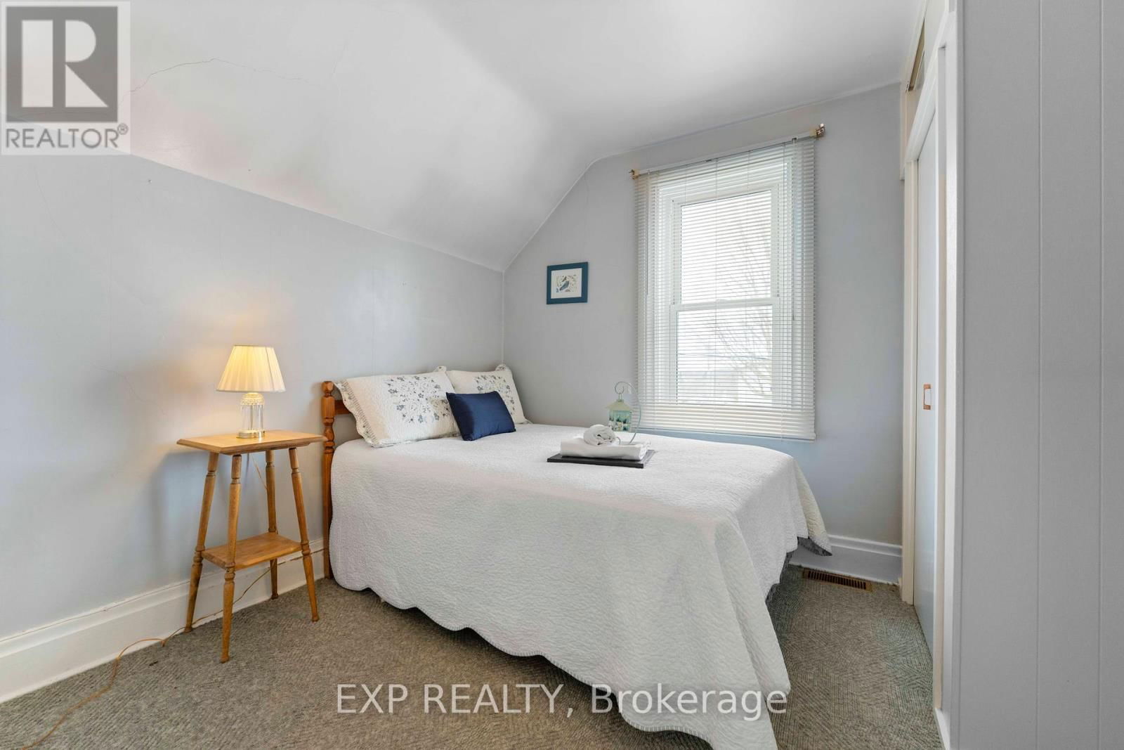 703 SEVENTH STREET Image 18