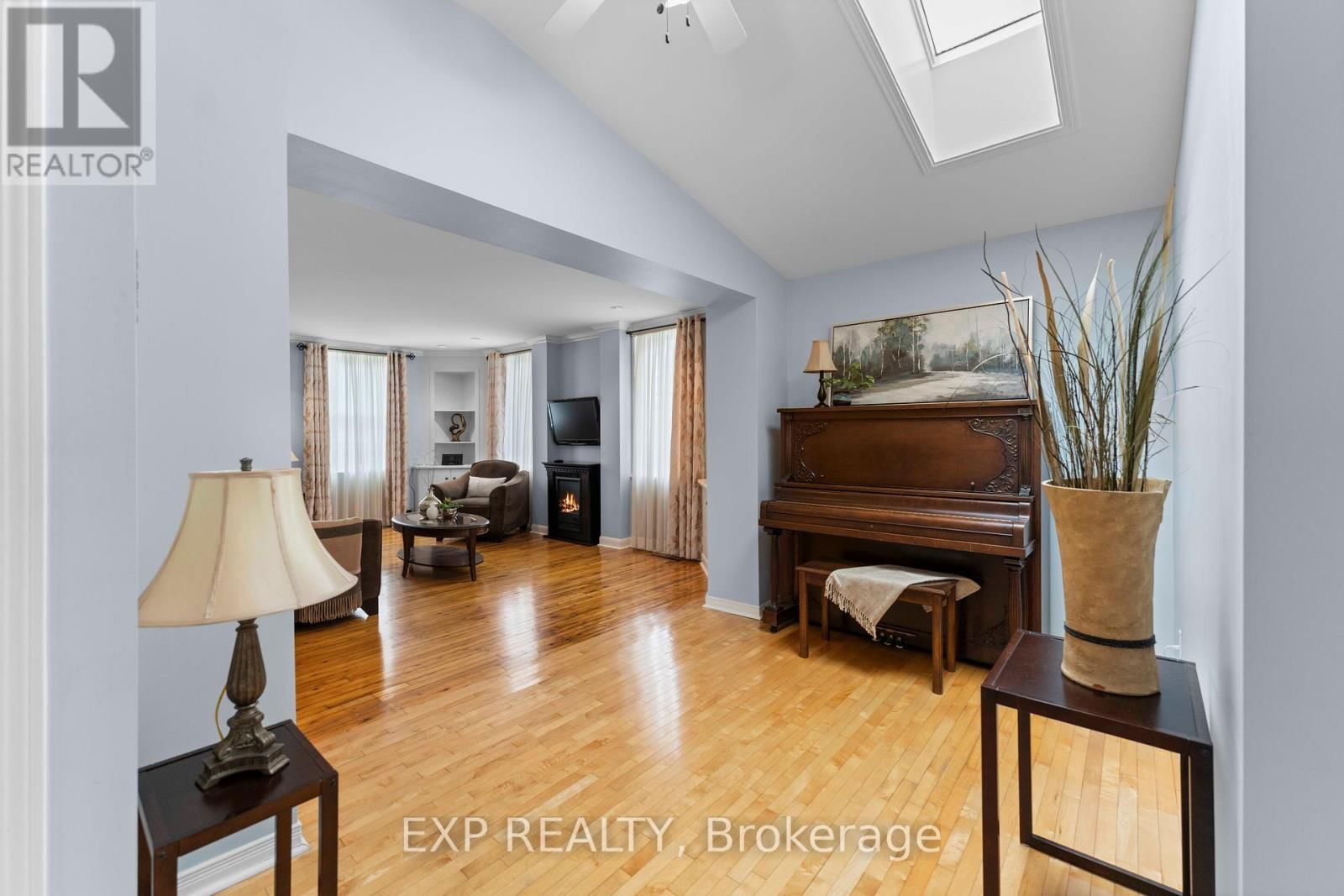 703 SEVENTH STREET Image 7