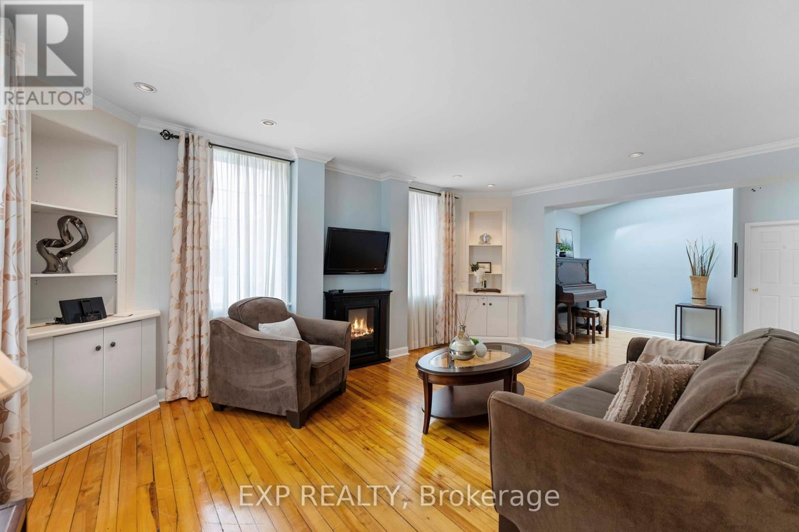 703 SEVENTH STREET Image 9