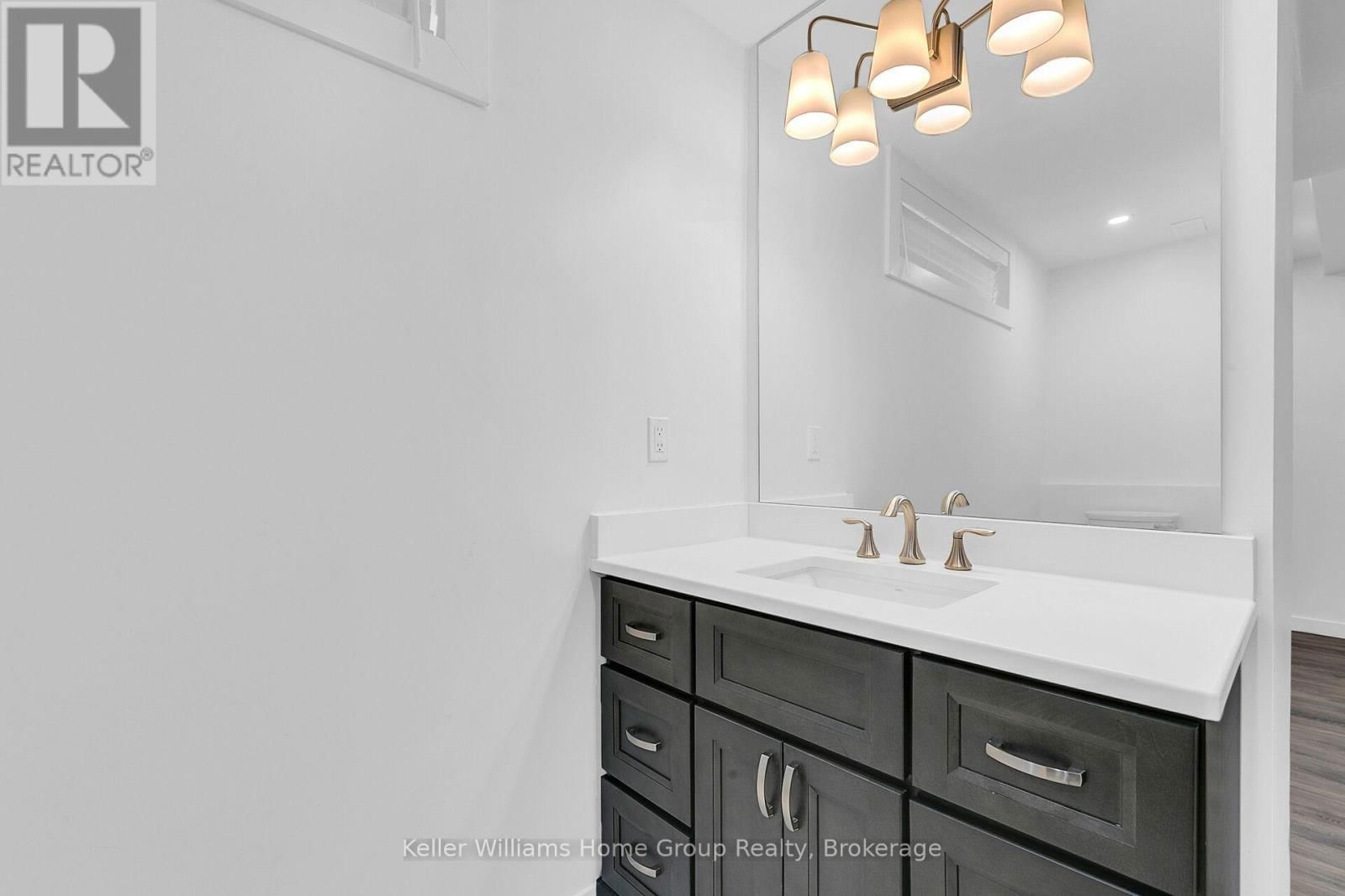286 BROMPTON AVENUE Image 22