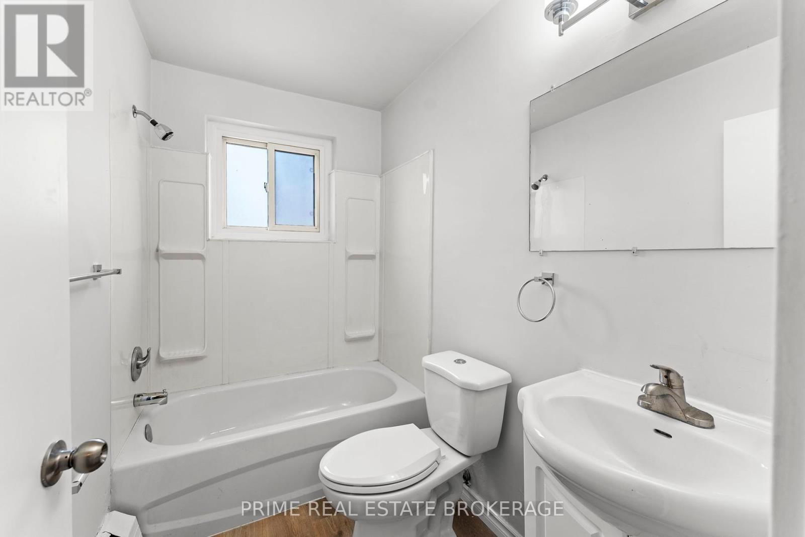 65 PRINCESS STREET WEST Image 42