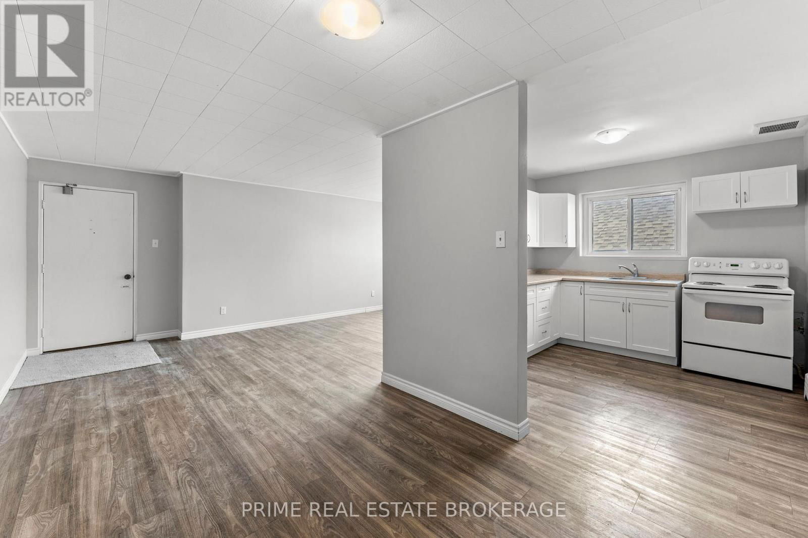 65 PRINCESS STREET WEST Image 20