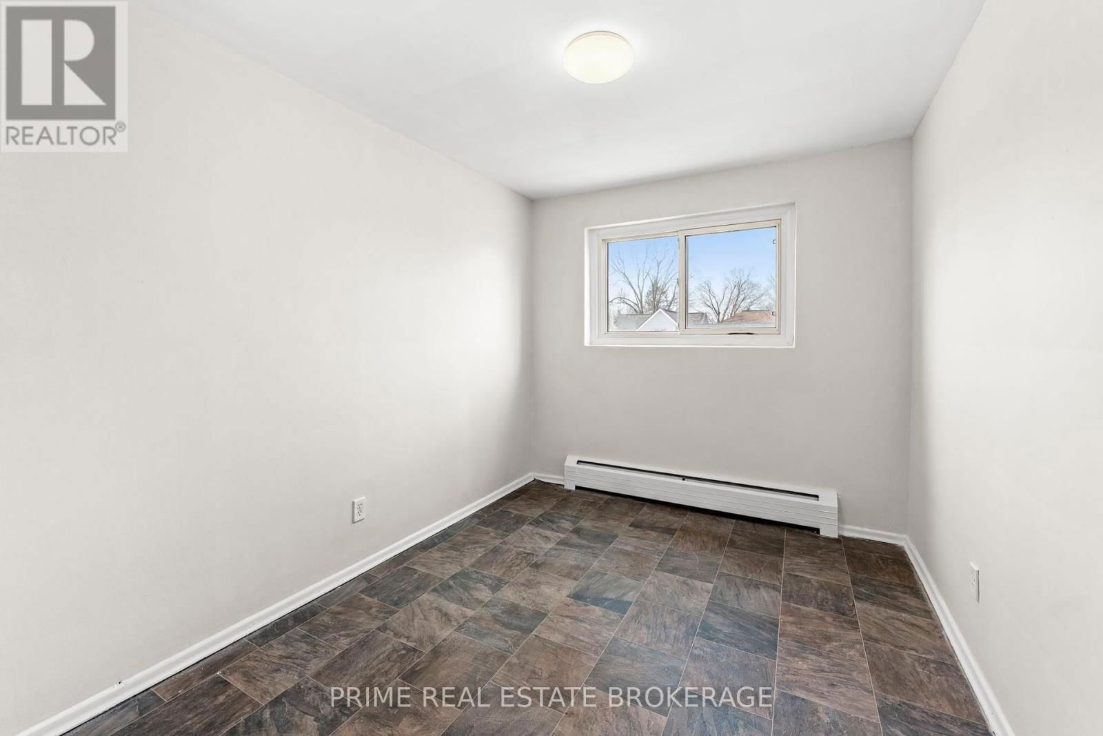 65 PRINCESS STREET WEST Image 40
