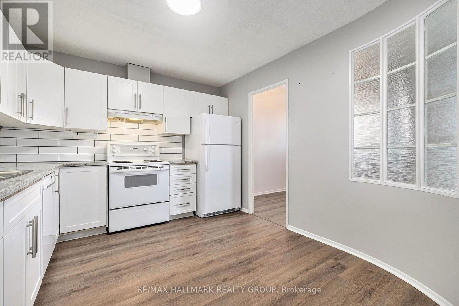 101 - 50 EMMERSON AVENUE Image 9