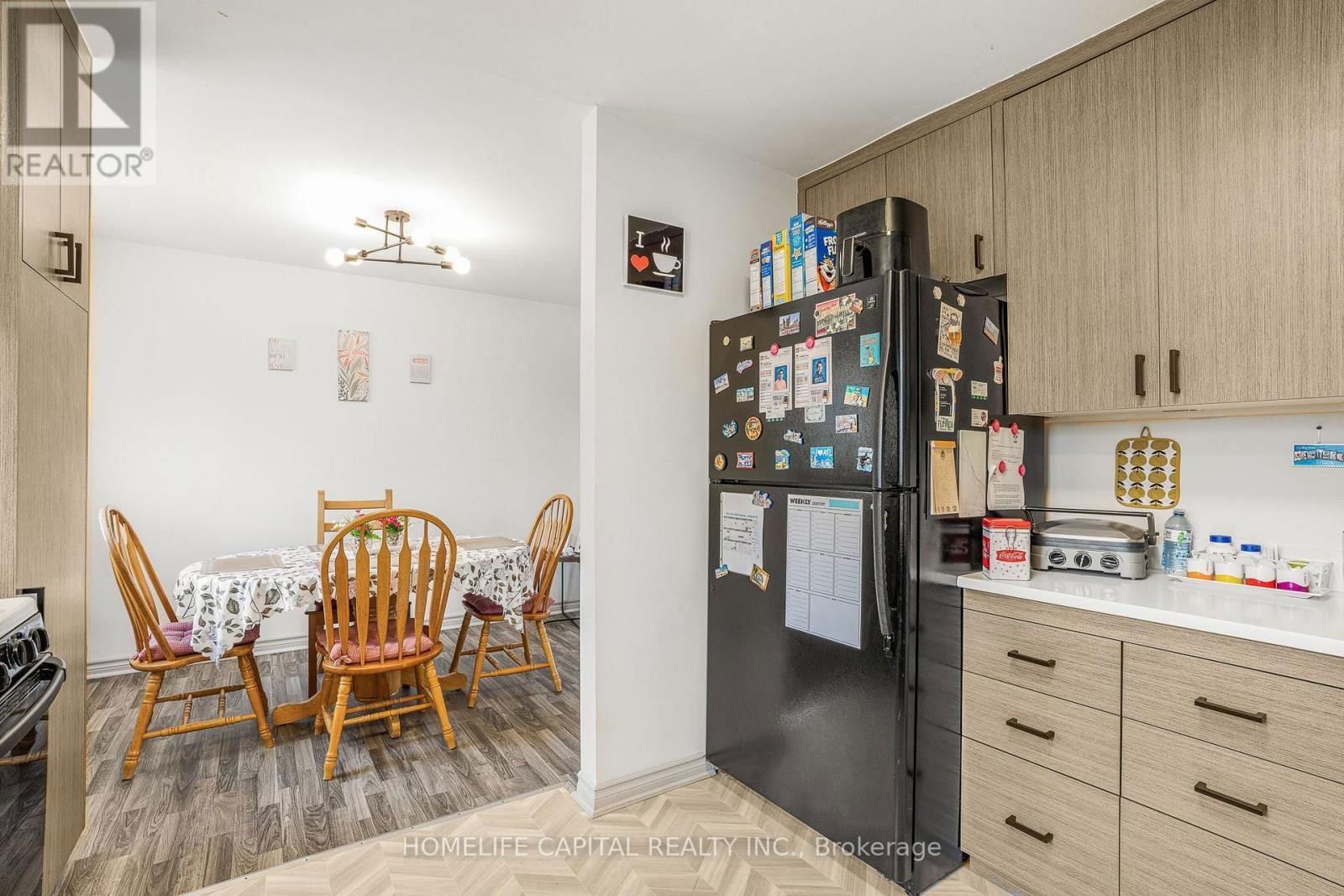 43 A NORWAY SPRUCE STREET Image 15
