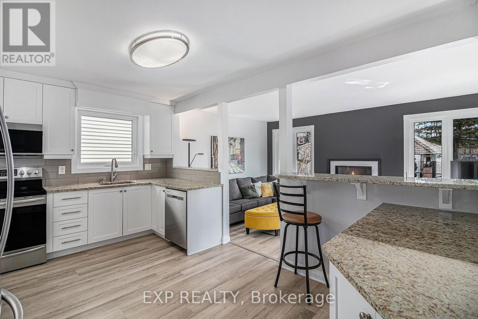 374 MOCKINGBIRD DRIVE Image 10